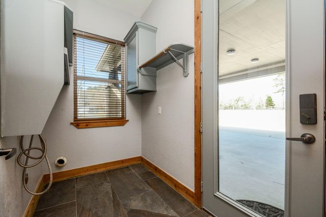 16173 Oaklawn Drive, Splendora, TX 77372