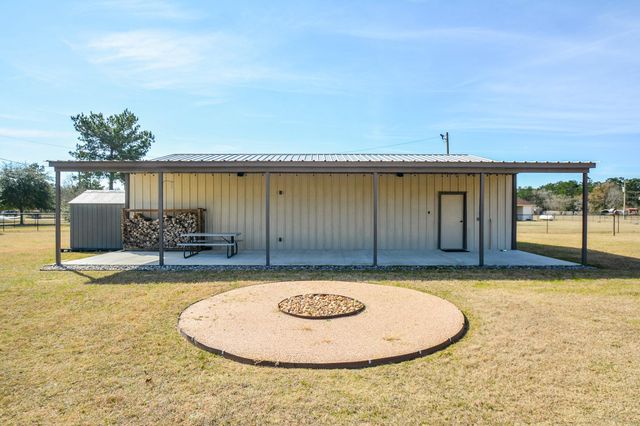 16173 Oaklawn Drive, Splendora, TX 77372