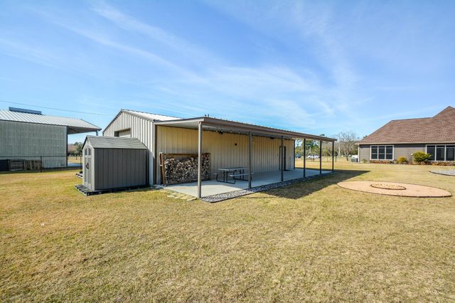 16173 Oaklawn Drive, Splendora, TX 77372