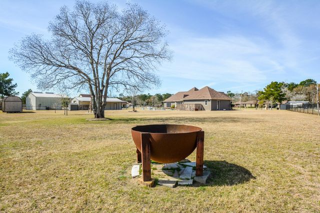 16173 Oaklawn Drive, Splendora, TX 77372