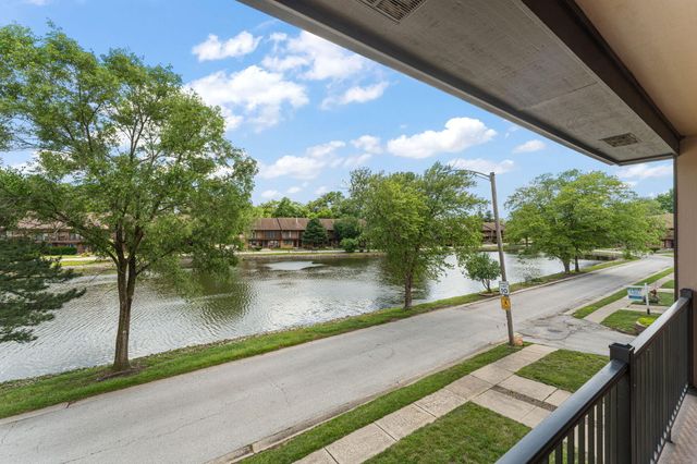 928 Jordan Circle, Schererville, IN 46375