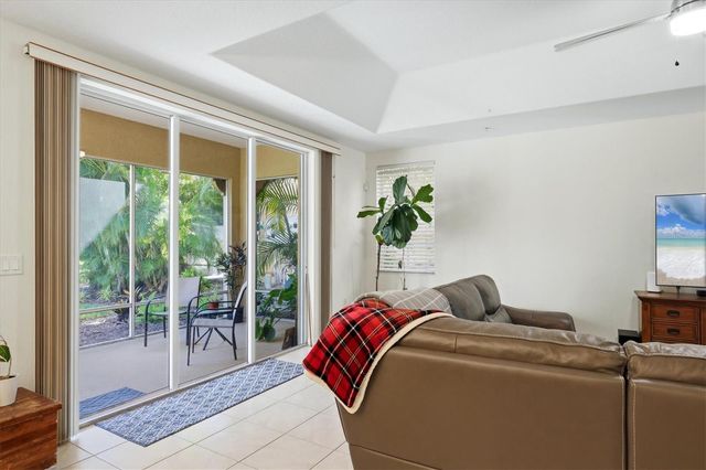 3971 SQUARE EAST LANE 8, Sarasota, FL 34238
