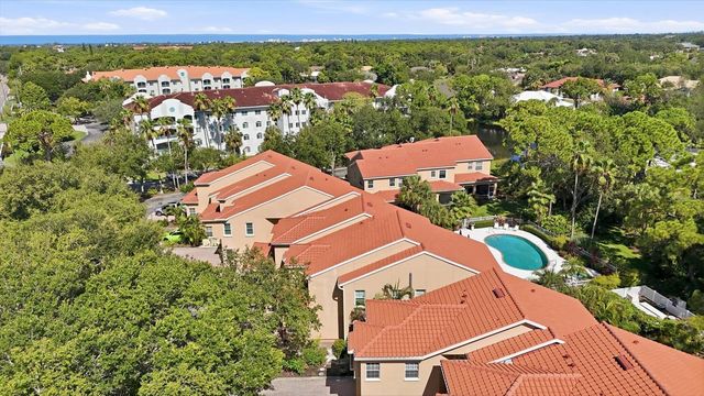 3971 SQUARE EAST LANE 8, Sarasota, FL 34238