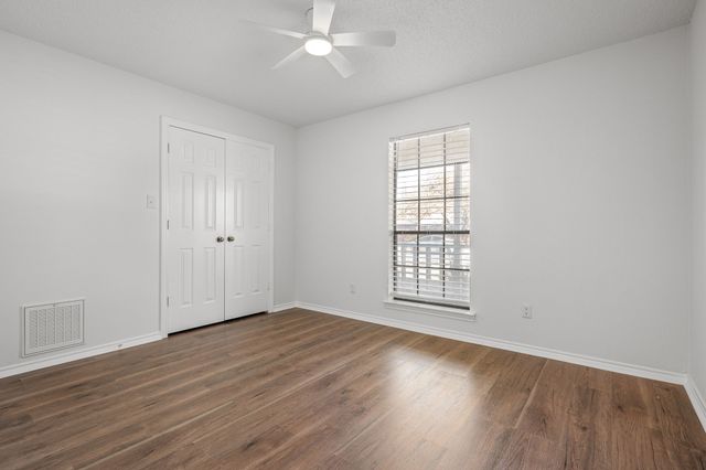 1888 Tree Crest Drive, Lewisville, TX 75077