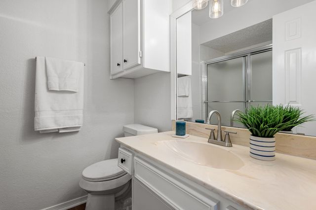 1888 Tree Crest Drive, Lewisville, TX 75077