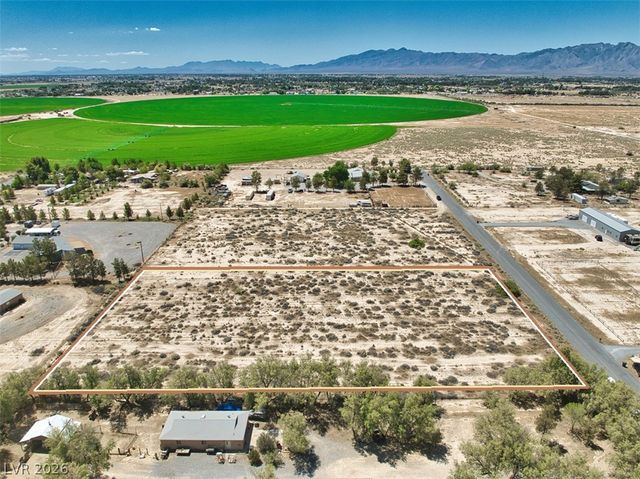 1831 Pinto Lane, Pahrump, NV 89060