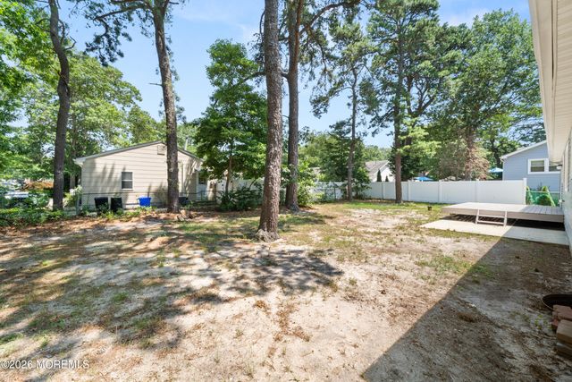 1228 Tamarack Road, Forked River, NJ 08731