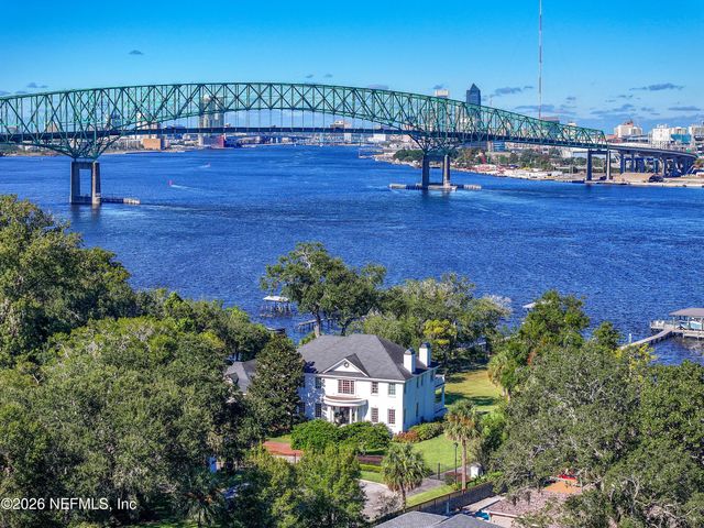 4626 RIVER POINT Road W, Jacksonville, FL 32207