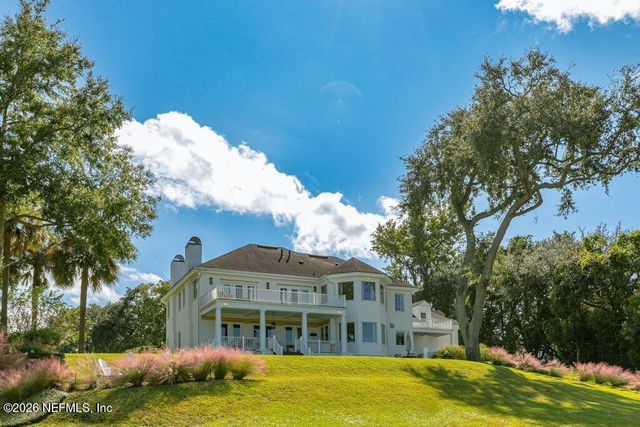 4626 RIVER POINT Road W, Jacksonville, FL 32207