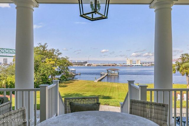 4626 RIVER POINT Road W, Jacksonville, FL 32207