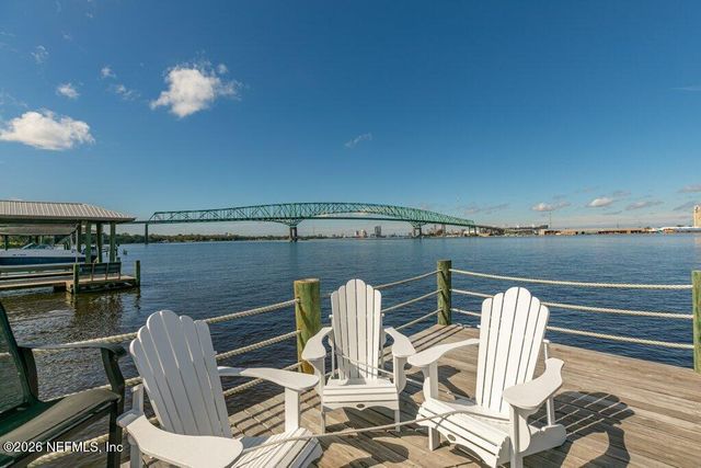4626 RIVER POINT Road W, Jacksonville, FL 32207