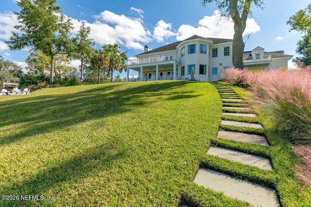 4626 RIVER POINT Road W, Jacksonville, FL 32207