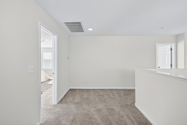 1530 Maryclair Dr, Olivehurst, CA 95961