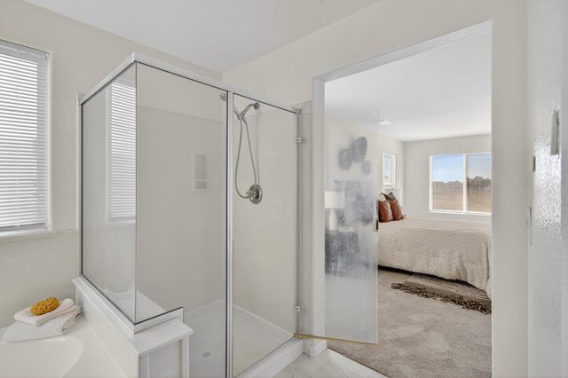 1530 Maryclair Dr, Olivehurst, CA 95961