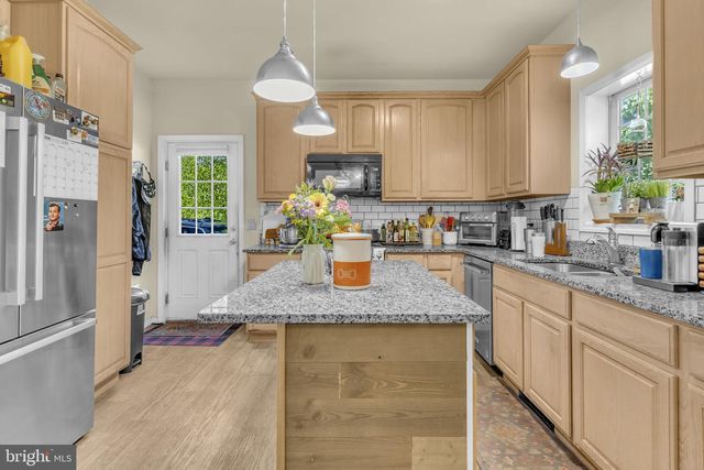 23760 N PATUXENT BEACH RD N, California, MD 20619