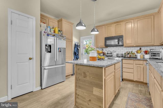 23760 N PATUXENT BEACH RD N, California, MD 20619