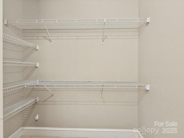 325 Queens Road 2, Charlotte, NC 28204