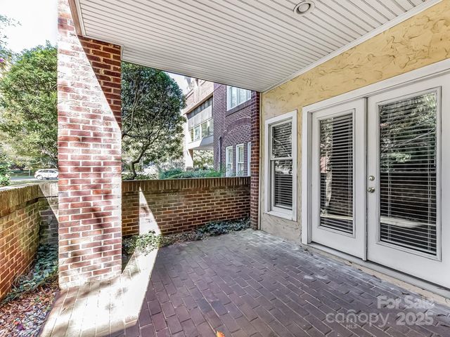325 Queens Road 2, Charlotte, NC 28204
