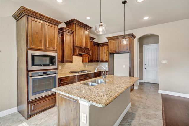 7160 Chelsea Drive, North Richland Hills, TX 76180