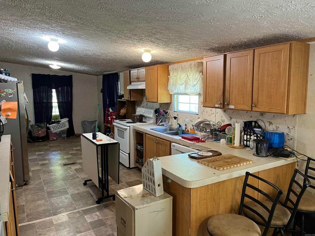 12476 Chambers Road, Bauxite, AR 72011