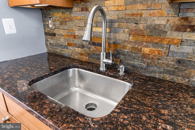 41 E HAMBURG ST, Baltimore, MD 21230