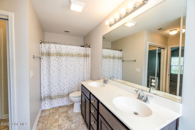 1017 Bally Bunion Lane, Burgaw, NC 28425