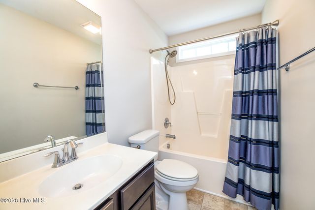 1017 Bally Bunion Lane, Burgaw, NC 28425