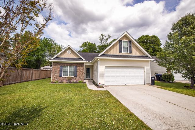 1017 Bally Bunion Lane, Burgaw, NC 28425