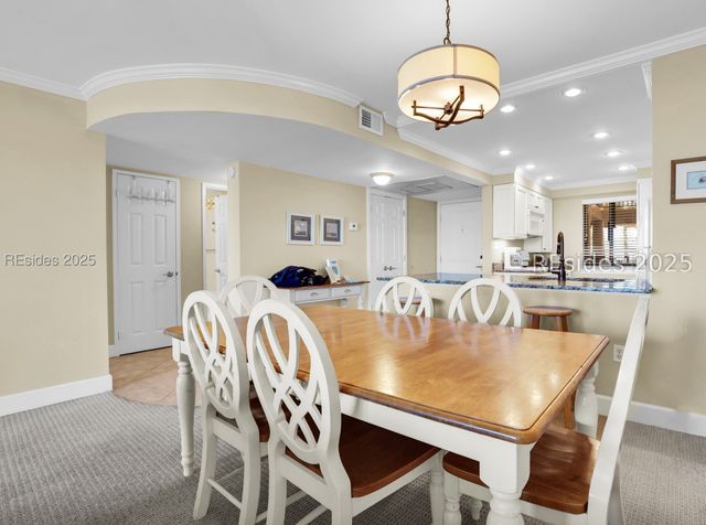 85 Folly Field Rd Apt 2203, Hilton Head Island, SC 29928