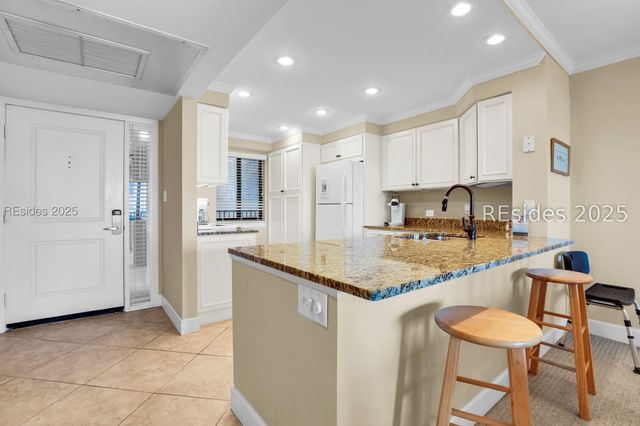 85 Folly Field Rd Apt 2203, Hilton Head Island, SC 29928