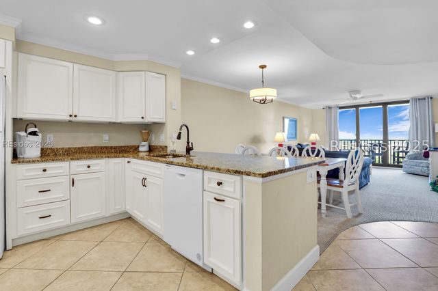 85 Folly Field Rd Apt 2203, Hilton Head Island, SC 29928