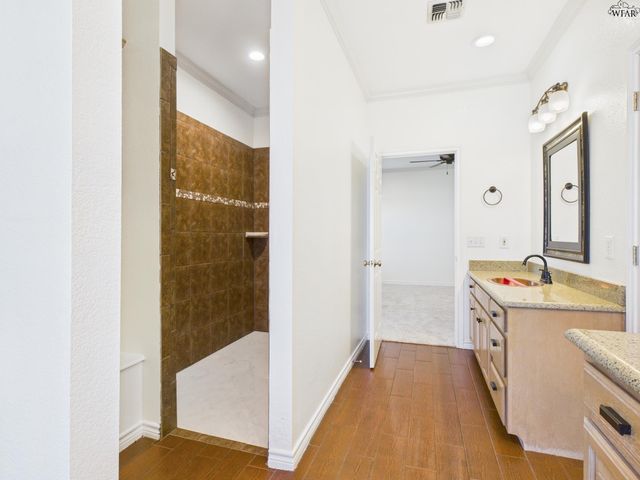 2460 WRANGLERS RETREAT, Wichita Falls, TX 76310