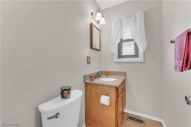 4456 W 57th Street, Cleveland, OH 44144