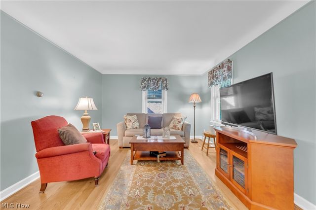 4456 W 57th Street, Cleveland, OH 44144