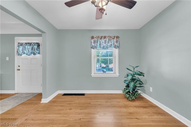 4456 W 57th Street, Cleveland, OH 44144