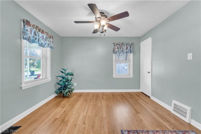 4456 W 57th Street, Cleveland, OH 44144