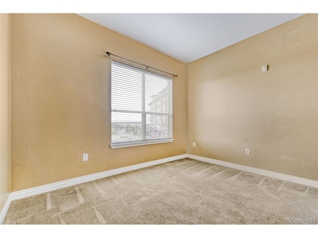 10111 Inverness Main St 218, Englewood, CO 80112