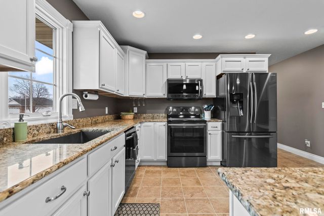 1115 Lost Tree Drive, Sherman, IL 62684