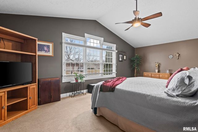 1115 Lost Tree Drive, Sherman, IL 62684