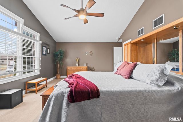 1115 Lost Tree Drive, Sherman, IL 62684