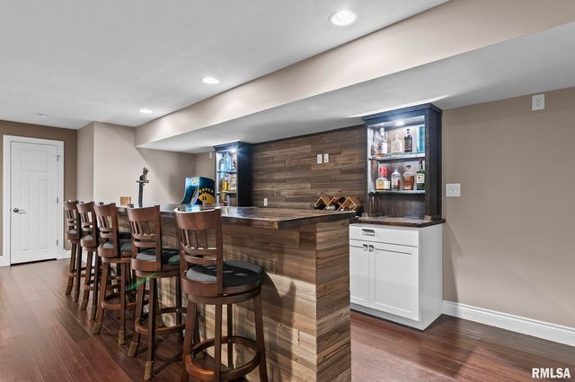 1115 Lost Tree Drive, Sherman, IL 62684