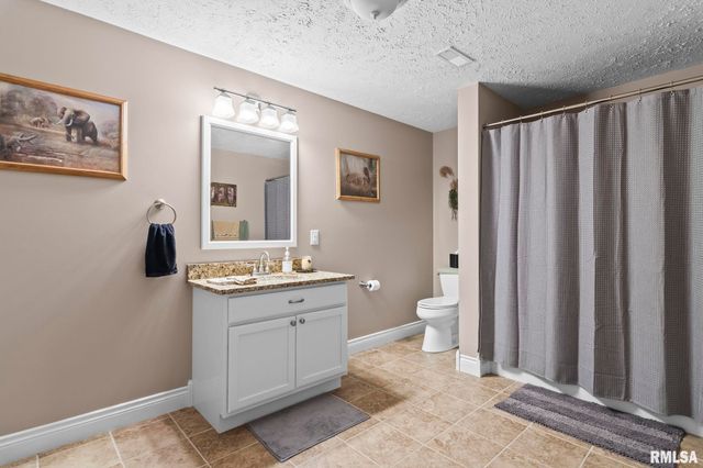 1115 Lost Tree Drive, Sherman, IL 62684