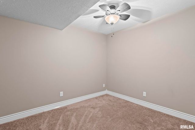 1115 Lost Tree Drive, Sherman, IL 62684