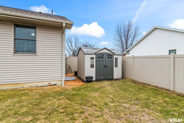 1115 Lost Tree Drive, Sherman, IL 62684