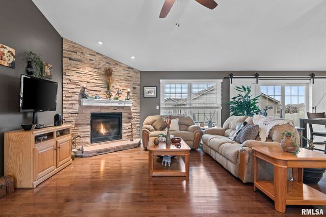 1115 Lost Tree Drive, Sherman, IL 62684