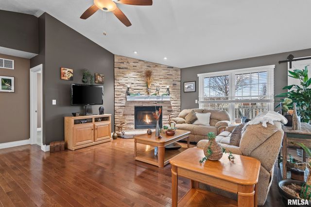 1115 Lost Tree Drive, Sherman, IL 62684