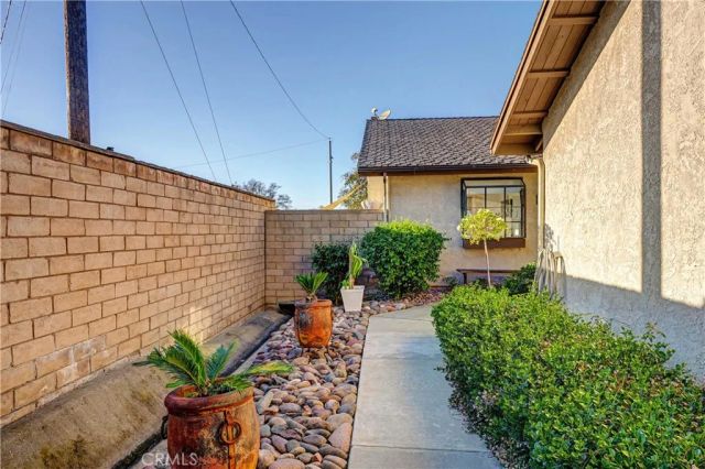 1335 Aphrodite, West Covina, CA 91790