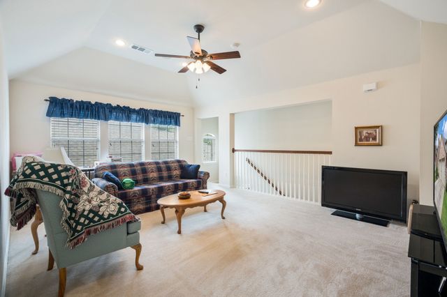 1141 Mission Lane, Lantana, TX 76226