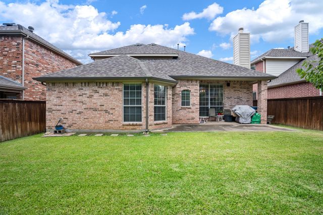 1141 Mission Lane, Lantana, TX 76226