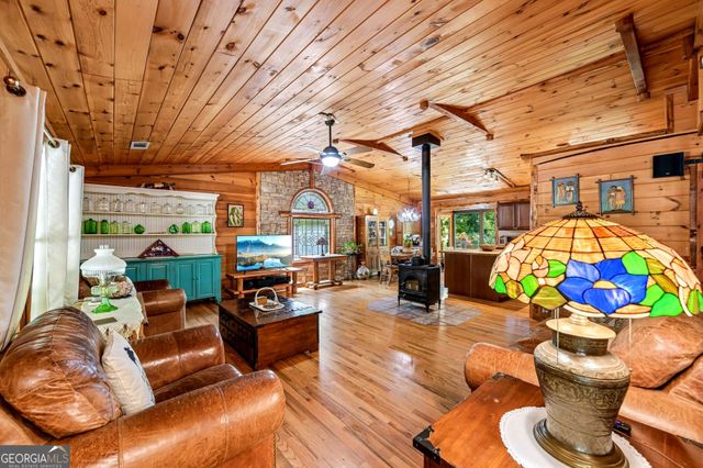 342 River Trail, Dahlonega, GA 30533